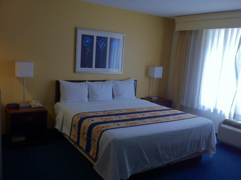 Studios And Suites 4 Less - Gum Road Chesapeake Pokój zdjęcie